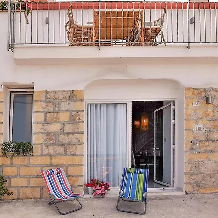 Amazing In Trappeto With Wifi Holiday home *