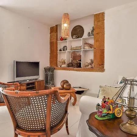 Amazing In Trappeto With Wifi Trappeto (Sicily)